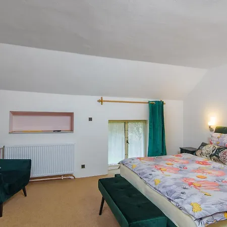 Pensionat Serhant 3*