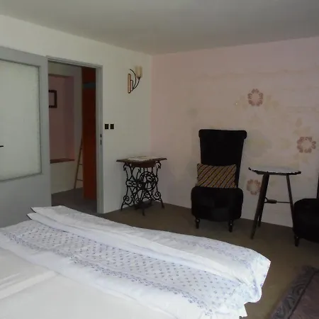 Serhant 3* Zahořánky